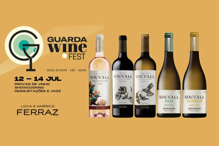 Cartaz oficial do Guarda Wine Fest 2025 com garrafas de vinho Souvall em destaque.